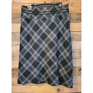 SALE-Cato women's gray and black plaid pencil skirt size 8
